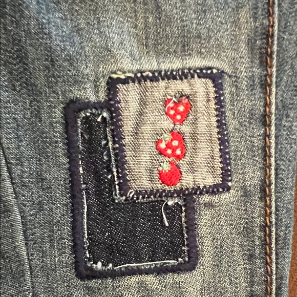 MotherStylish Denim Kids Jeans with Embroidered Accents Sz 6-9 mos New With Tags - Picture 4 of 8